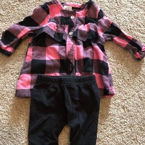 Girls Carter’s outfit.